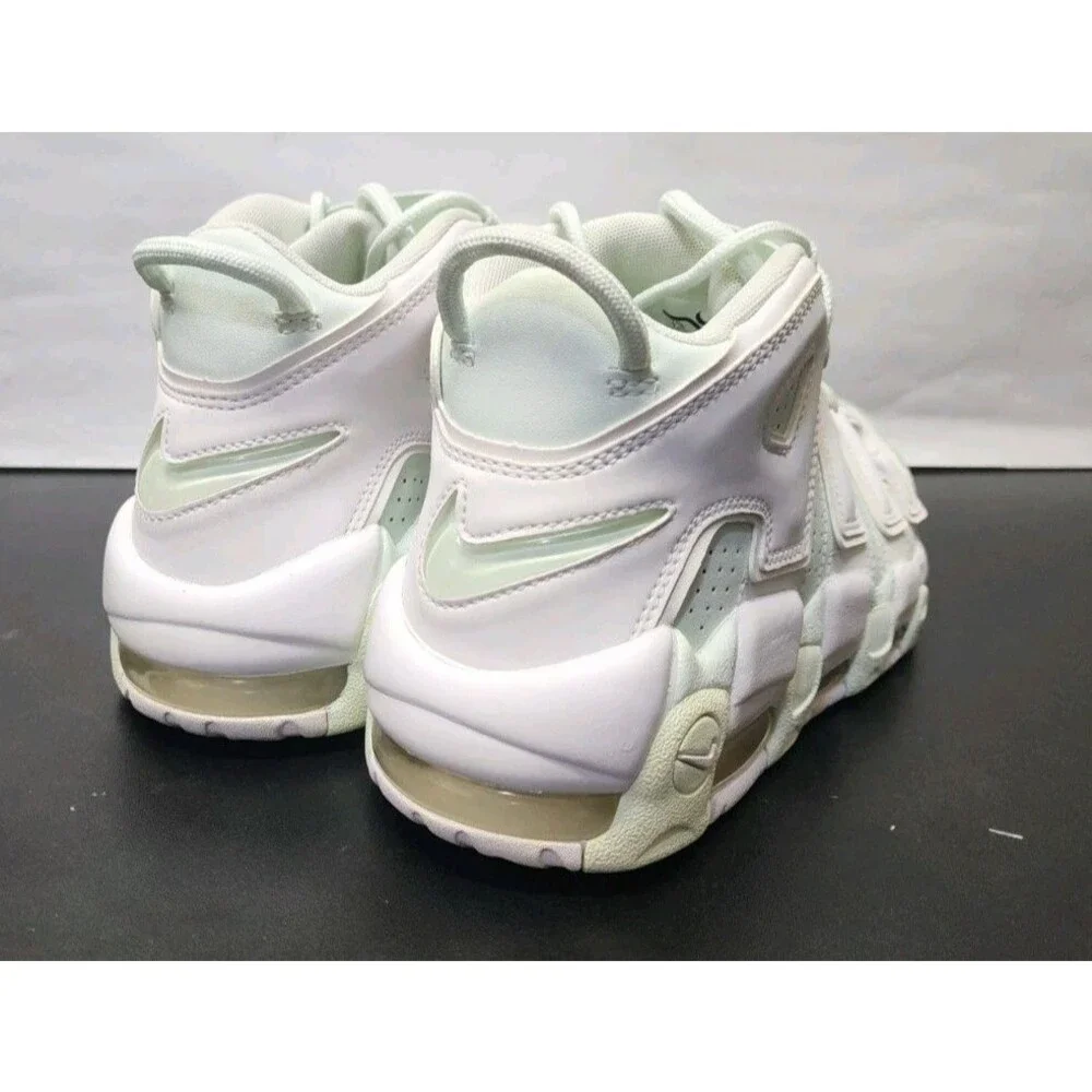 Nike Air More Uptempo Barely Green White Women's 7.5 Sneakers 917593-300 Mint
